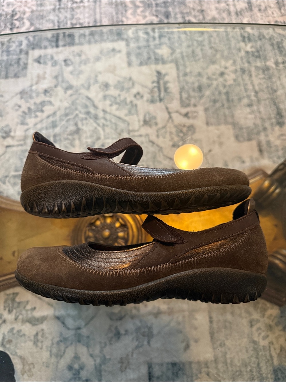 Naot Kirei Brown Suede Bronze Leather Mary Jane Flats with Strap Size 38 L7 - Picture 6 of 8